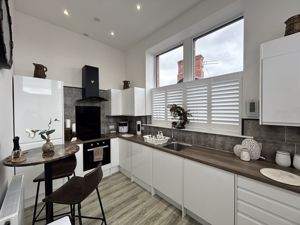 Photo 6- click for photo gallery